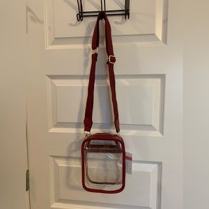 Clear Hana crossbody purse perfect for game days! Brand:UNNI Color:Dark Red